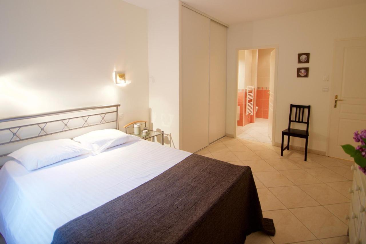 L'Hermitage, 3 Appartements Avec Terrasse, Vue Lac, Parking Et Piscine, Lla Selections By Location Lac Annecy Talloires Exterior foto